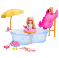 Barbie Chelsea Summer Vacation Doll and Pool Playset with Puppy, Water Slide, Tiki Umbrella, Pool Float and Accessories – Ages 3 and Up, Plastic