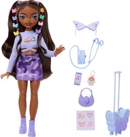 Barbie Dream Besties Weekend Getaway Brooklyn Fashion Doll with 7 Accessories, Posable with Removable Clothes, Travel Toy for Kids 4+