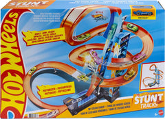 Hot Wheels Sky Crash Tower Track Set & 1:64 Scale Toy Car